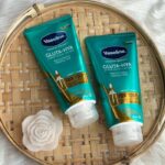Vaseline Gluta-Hya Smoothing Perfector